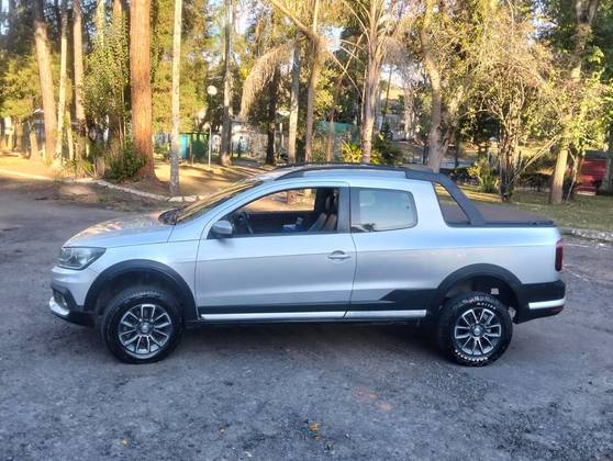 VOLKSWAGEN SAVEIRO 1.6 CROSS CD 16V FLEX 2P MANUAL VOLKSWAGEN SAVEIRO 1.6 CROSS CD 16V FLEX 2P MANUAL